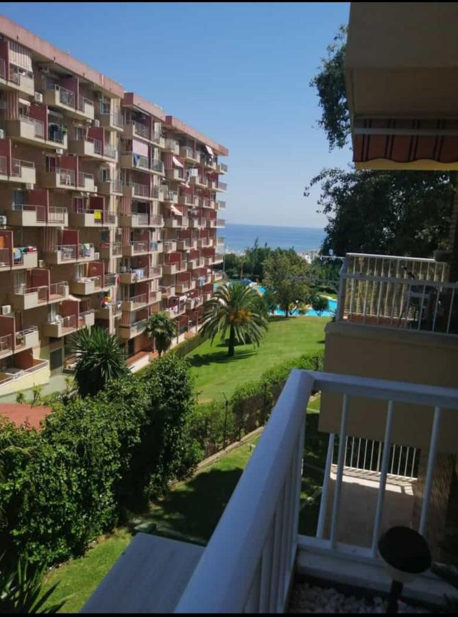 Aguila 110 Apartment Benalmádena Exterior photo