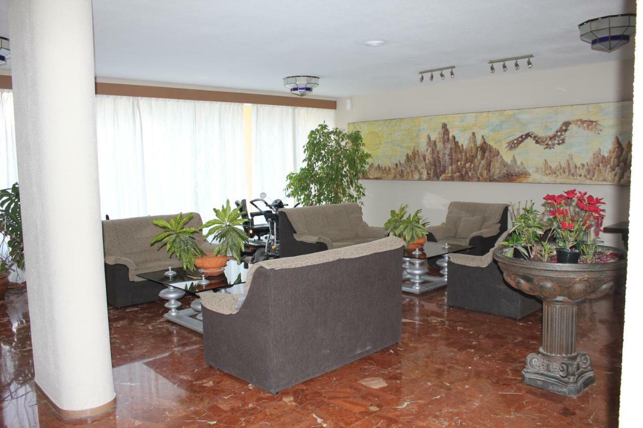 Aguila 110 Apartment Benalmádena Exterior photo